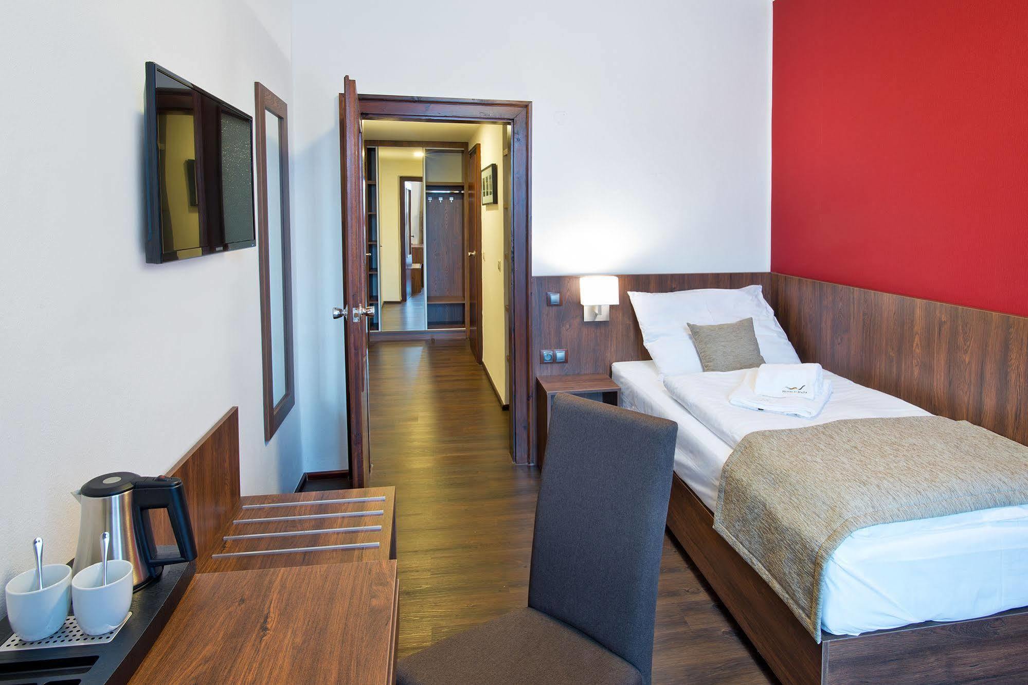 Hotel U Hada Zatec Exterior foto