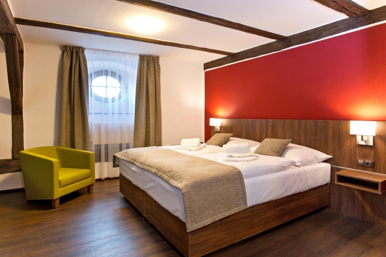 Hotel U Hada Zatec Exterior foto